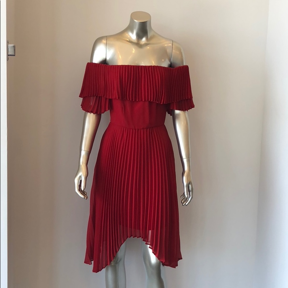 NWT KEEPSAKE red Dress